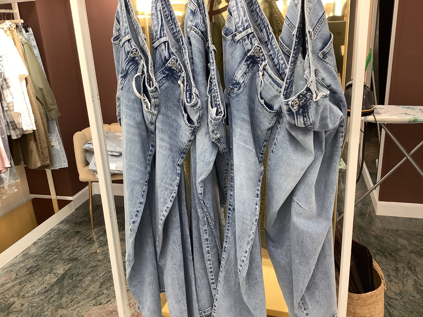 Jeans