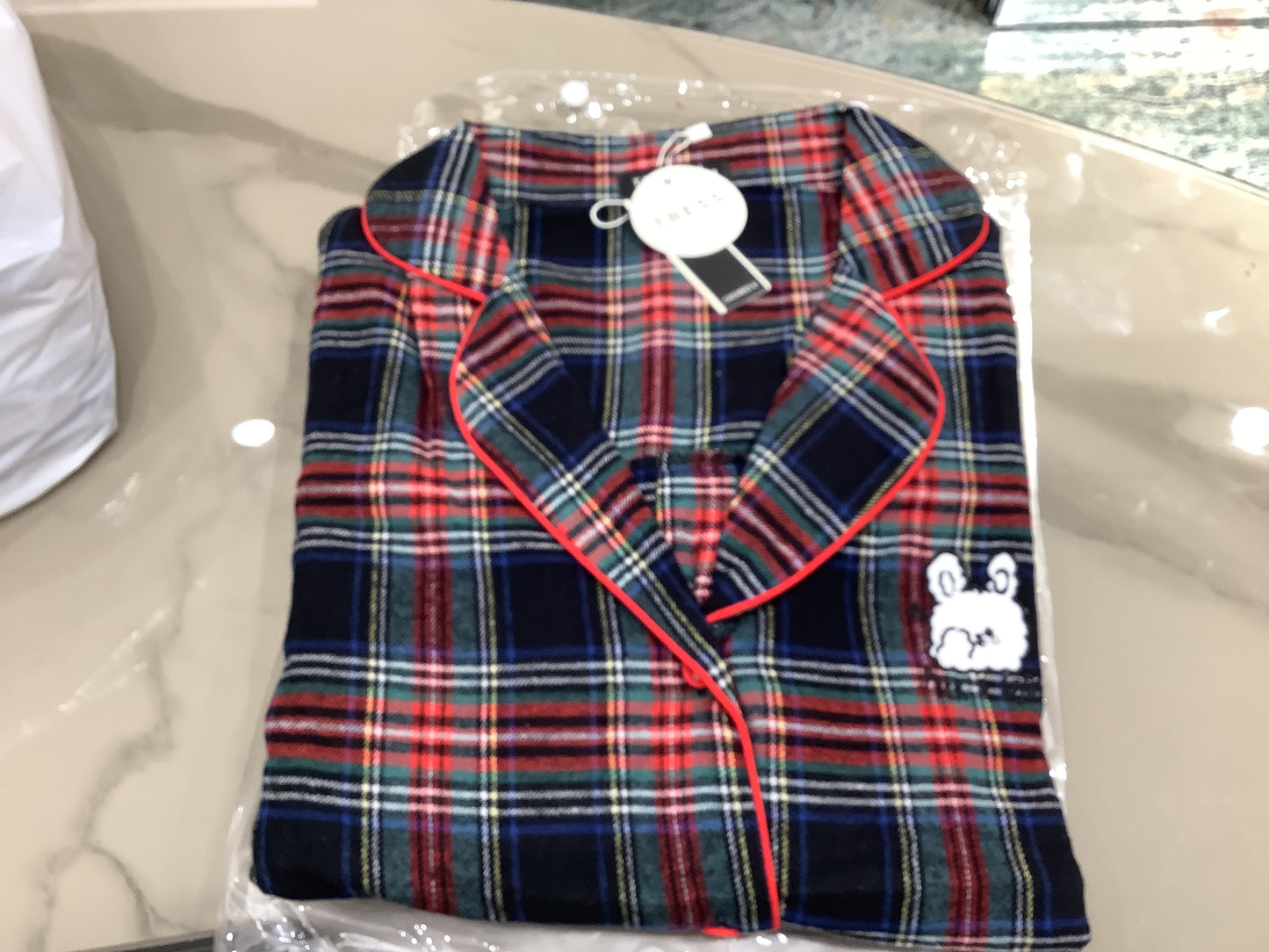 Camicia da notte scozzese con fondo blu