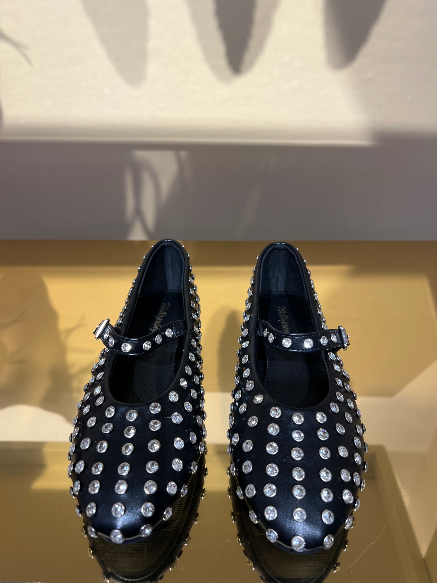 Ballerina con borchie