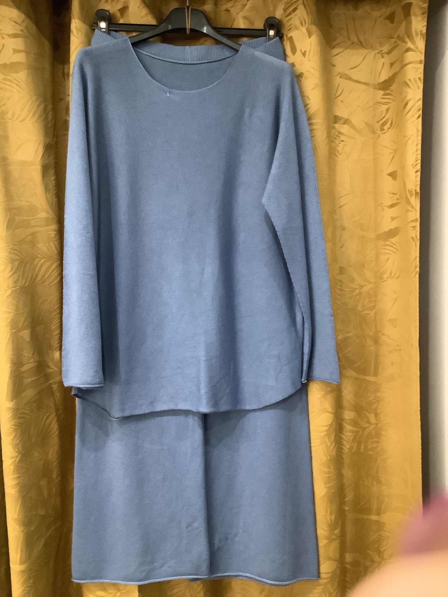 Completo lana pantalone e casacca