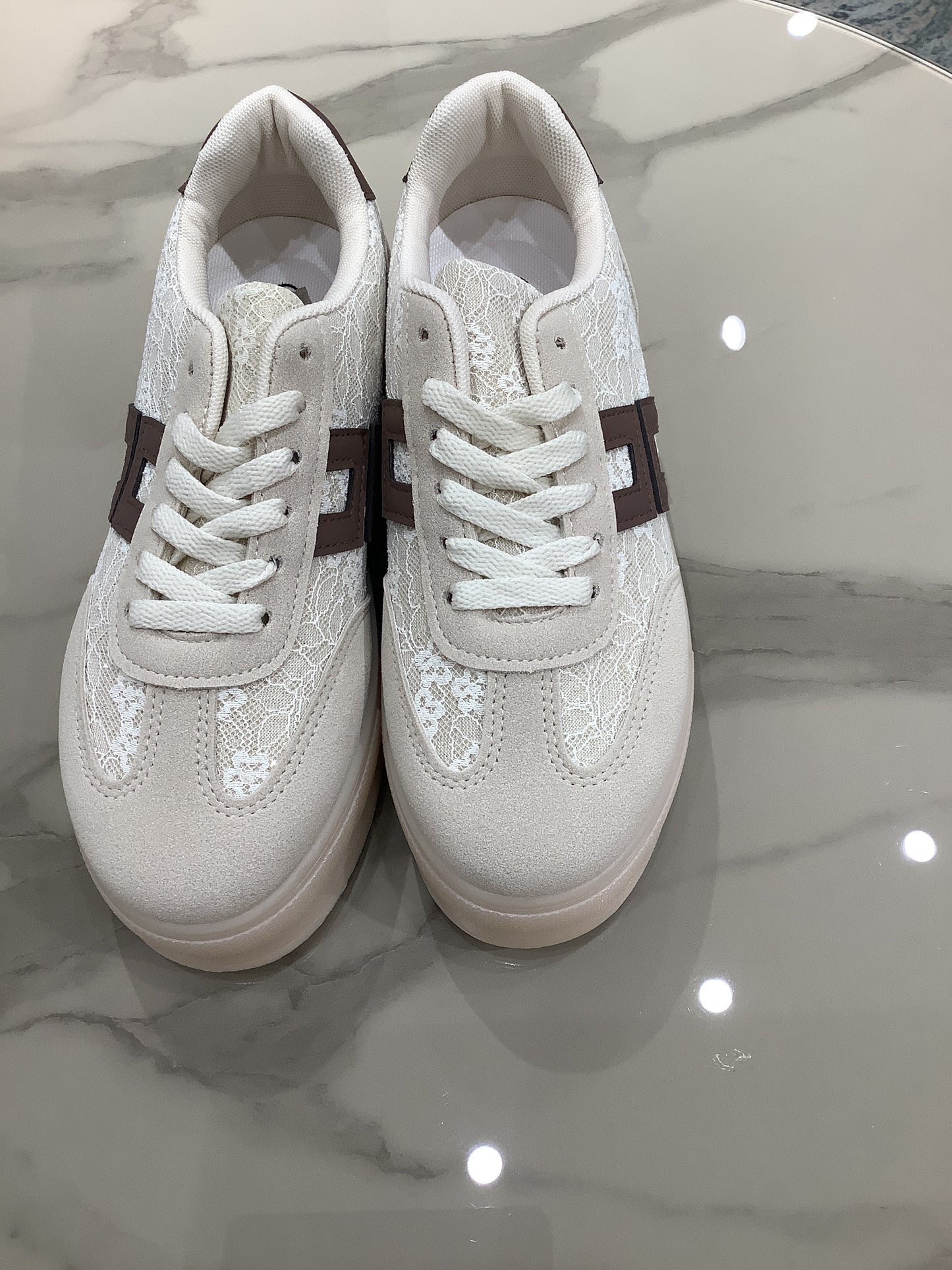 LAVVIA26 — BEIGE