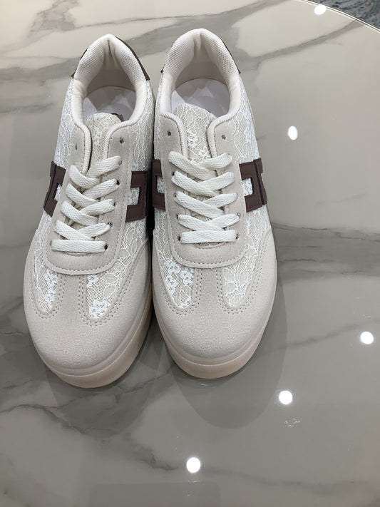 LAVVIA26 — BEIGE