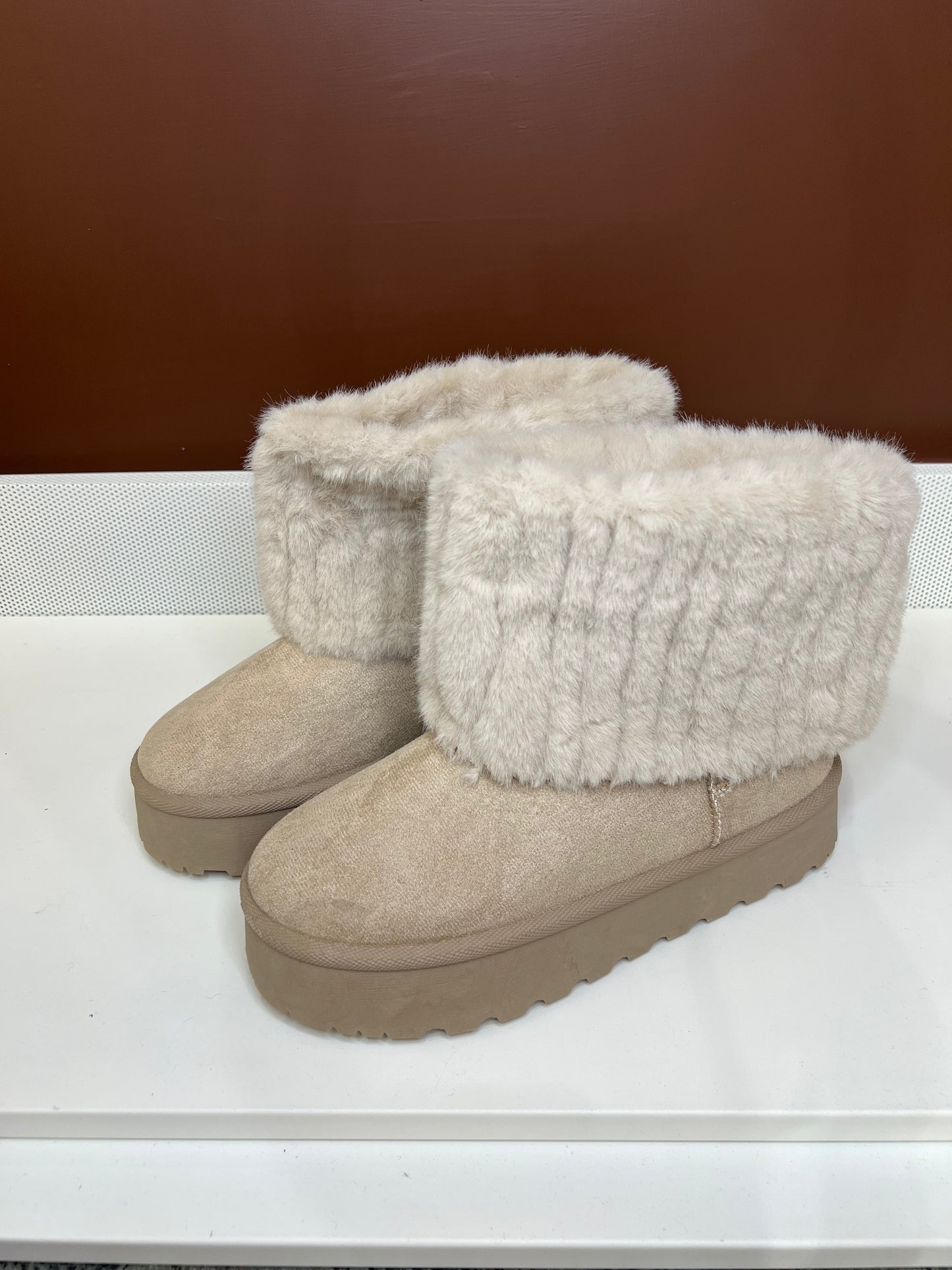 Stivaletti con pelliccia