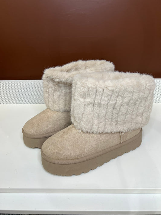 Stivaletti con pelliccia